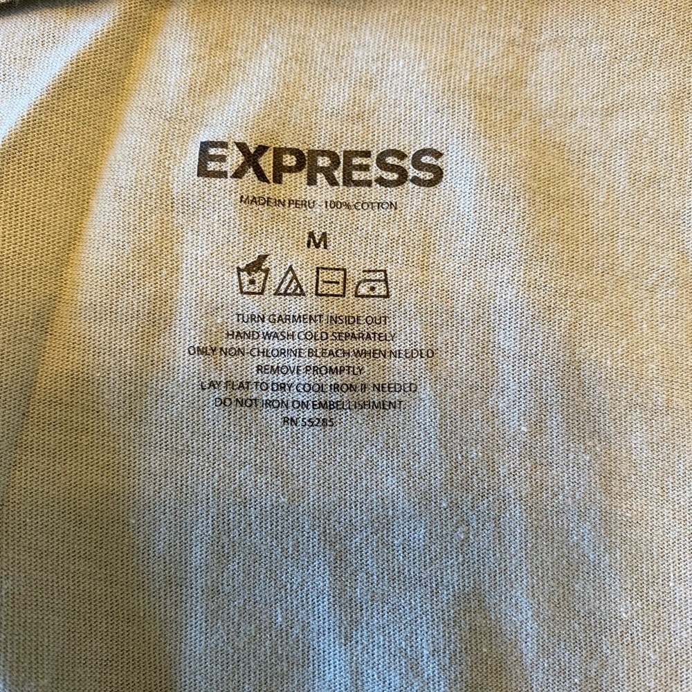 Express Tee, Size Medium - image 2